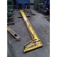 Colum-mounted slewing crane VETTER 500kg